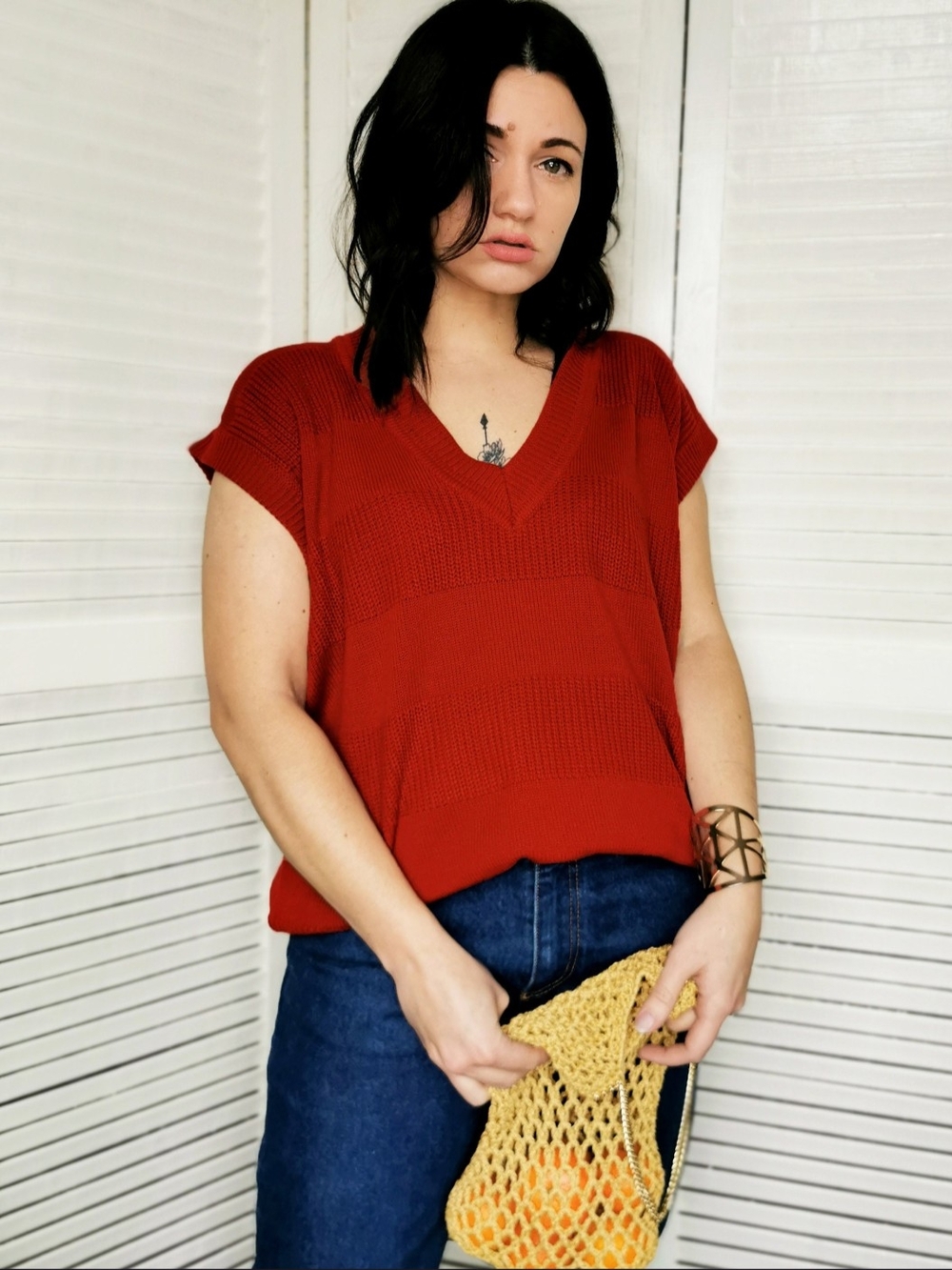 V-Neck Vintage Short Sleeve Knit Vest Top in Red